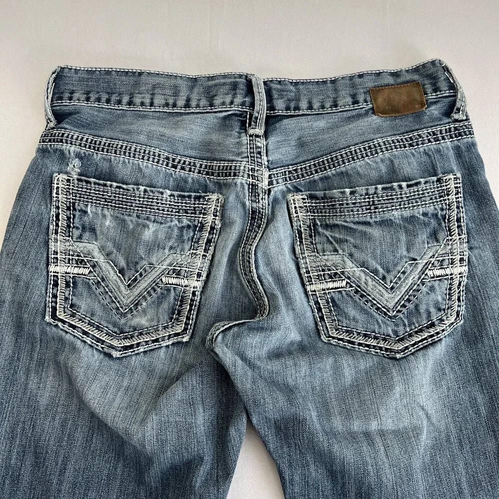 Bke‎ Jeans Men's Size 32R (31x30) Carter Straight Distressed Buckle Denim Blue
